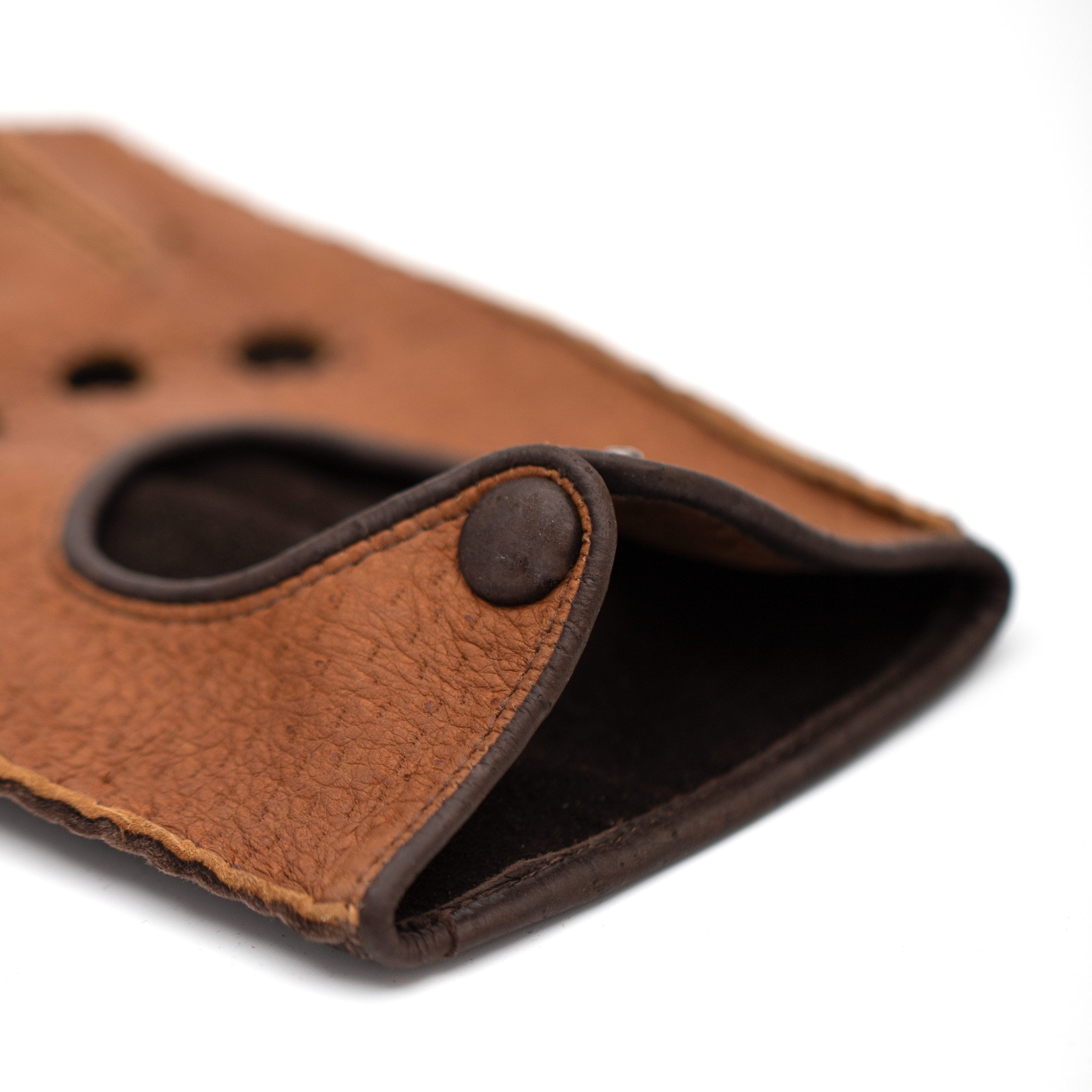 FERDINAND – Sportliche Eleganz aus exklusiven Peccary-Leder