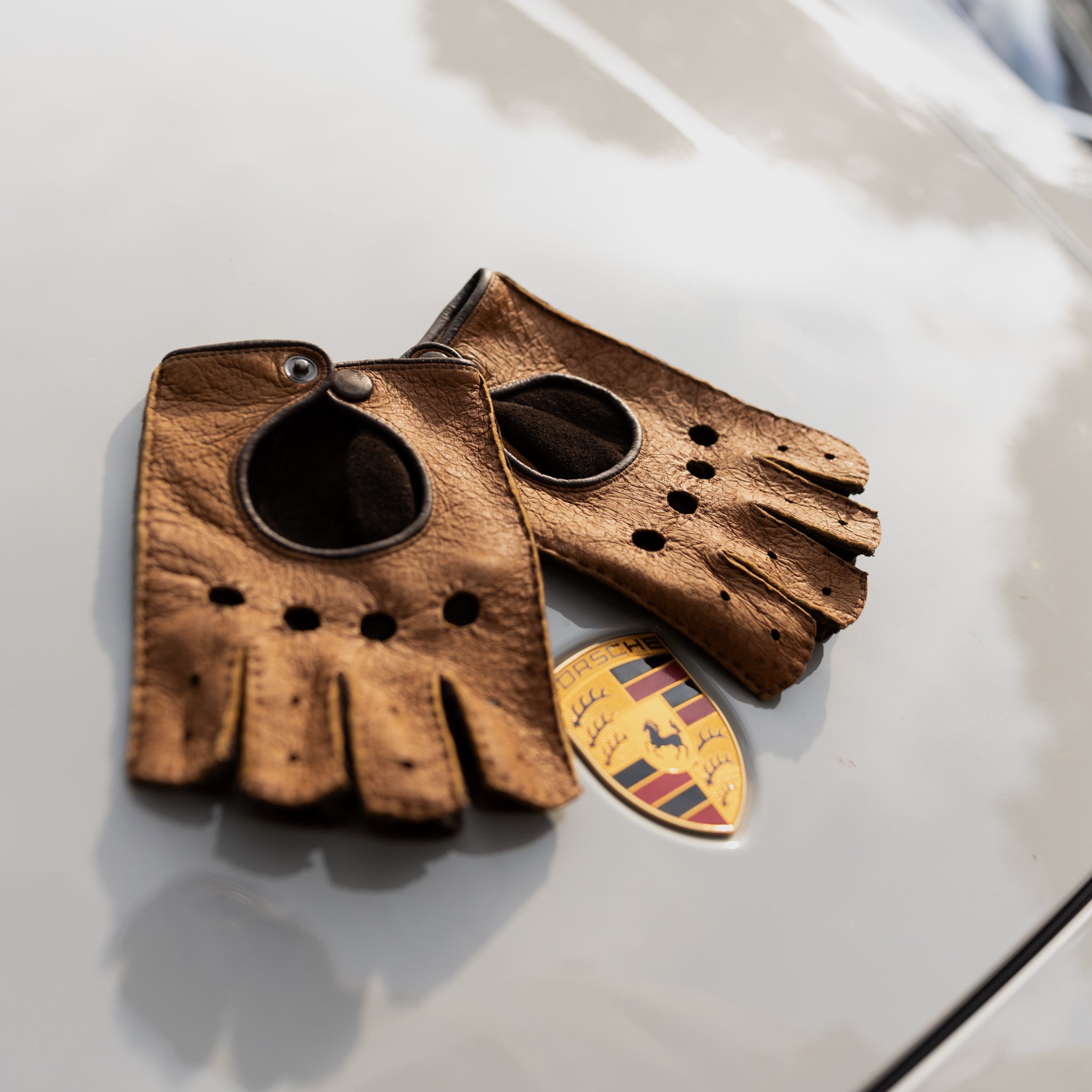 FERDINAND – Sportliche Eleganz aus exklusiven Peccary-Leder